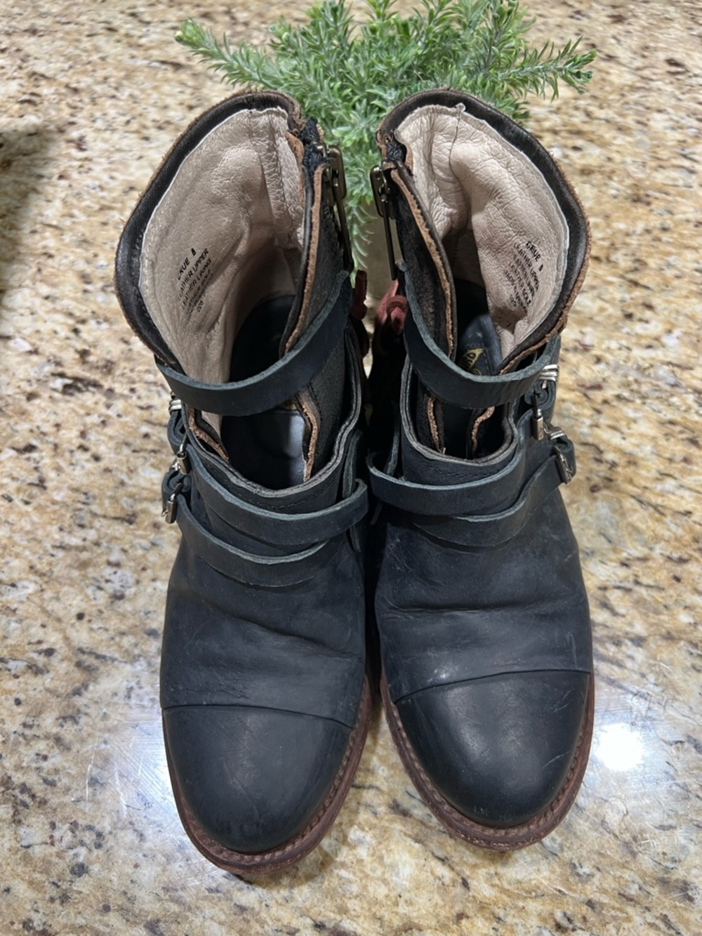 Freebird by Steven Crue Black Leather   Boots with Buckles & Laces 8 - Picture 3 of 10